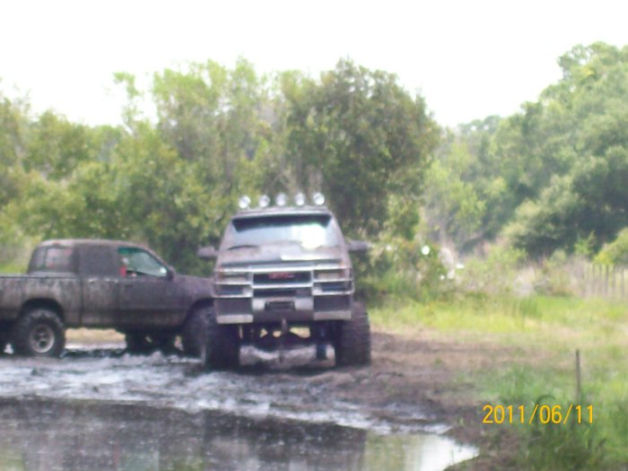 2011-Jun-11_HGR4X4_JessesBD_P1 001